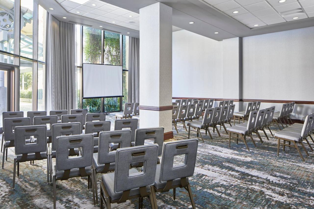 Renaissance Riverview Plaza Hotel Mobile