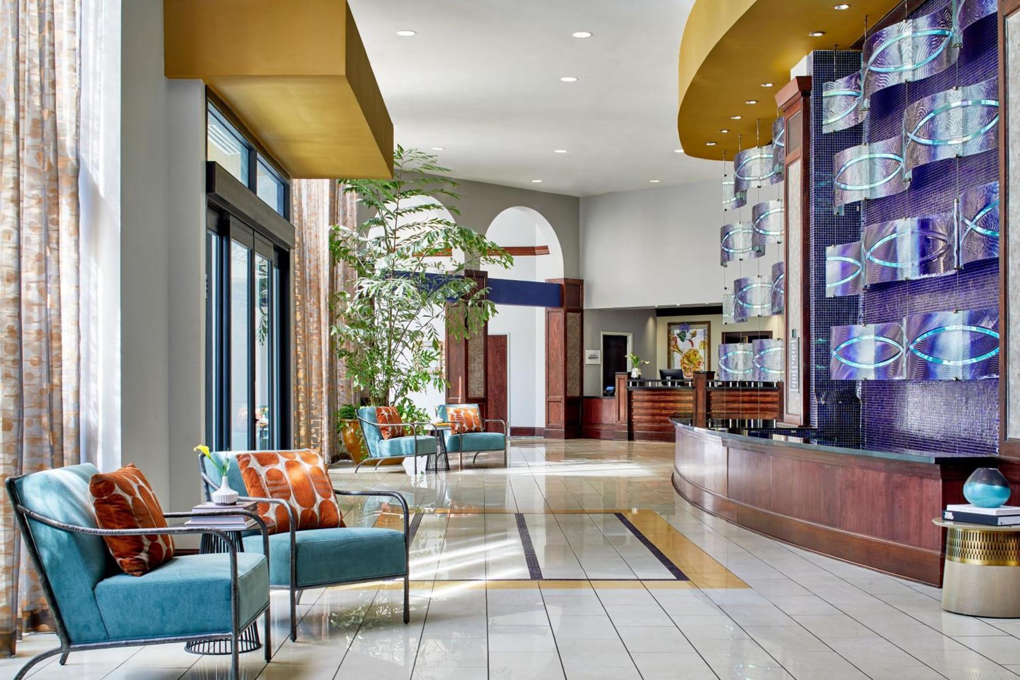 Renaissance Riverview Plaza Hotel Mobile