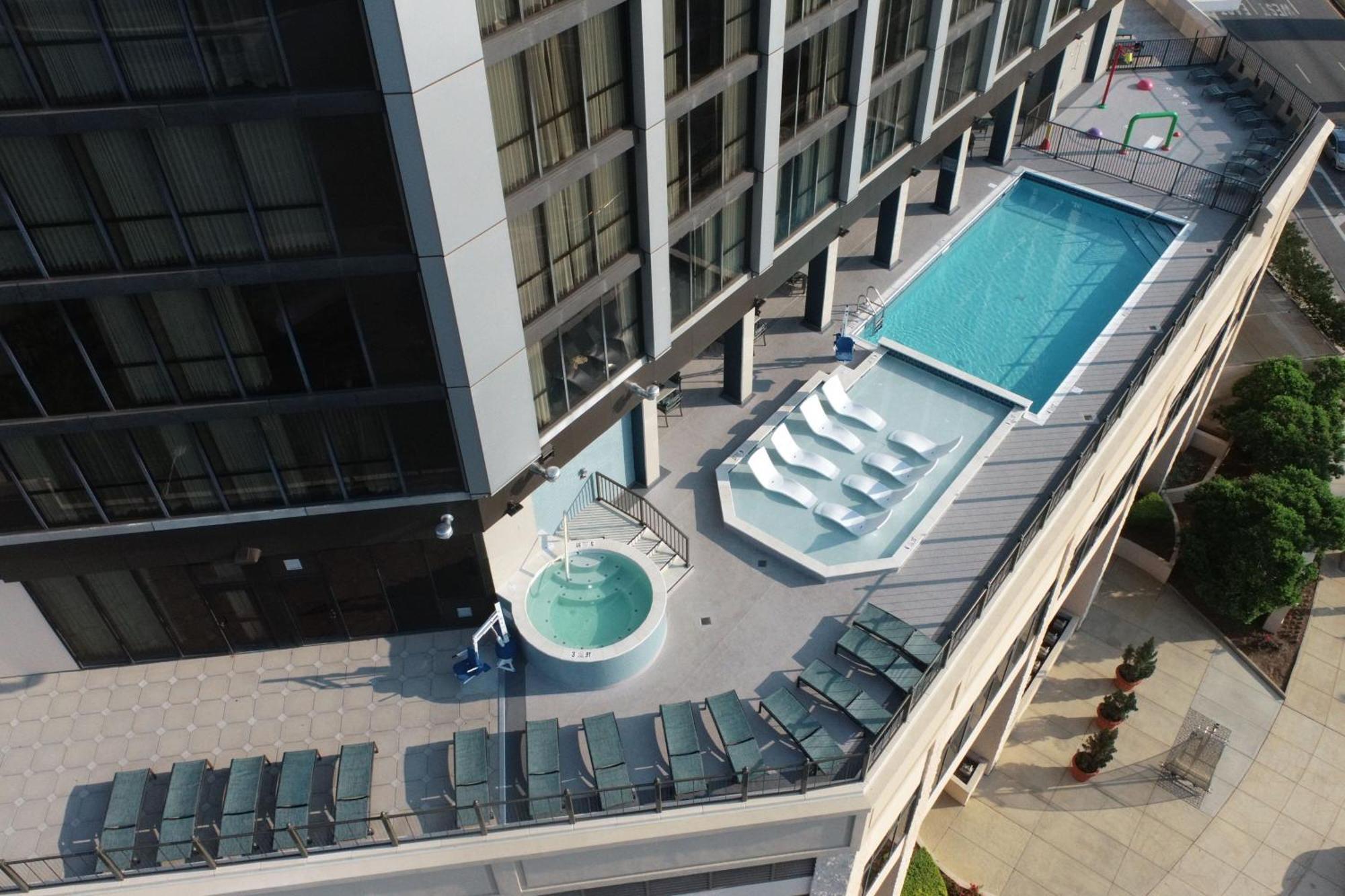 Renaissance Riverview Plaza Hotel Mobile
